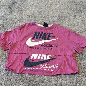 Nike Magenta Sportswear Cropped Tee